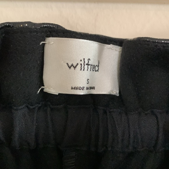 Wilfred Womens Pant Black Jive Faux Leather Shiny Trouser Aritzia Club Sz Small - Picture 5 of 7